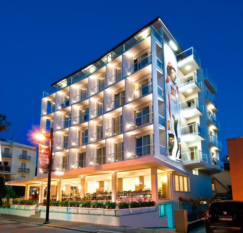 Hotel Atlantic & Spa غابيتّشي ماري المظهر الخارجي الصورة