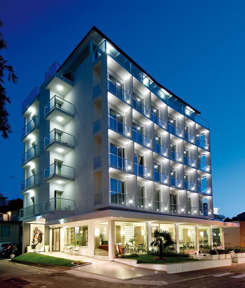 Hotel Atlantic & Spa غابيتّشي ماري المظهر الخارجي الصورة