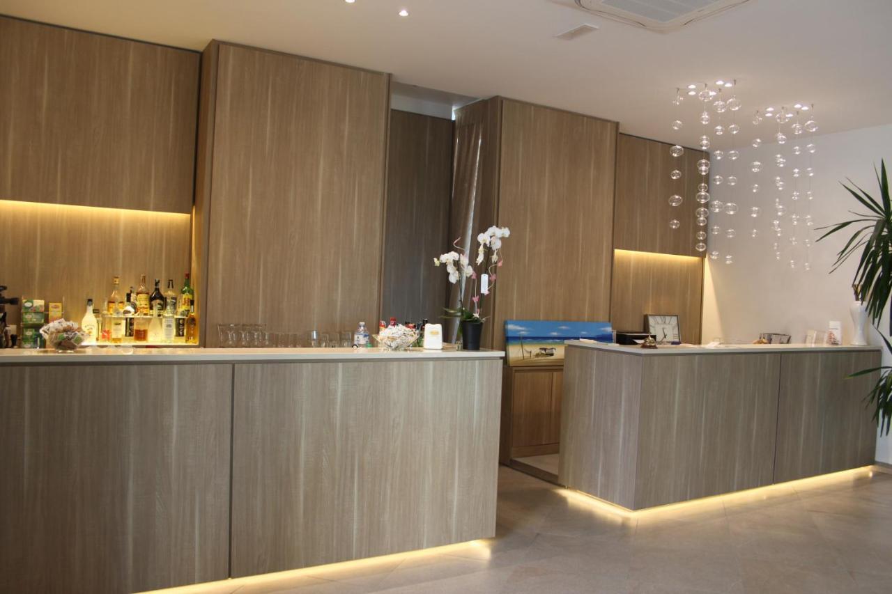 Hotel Atlantic & Spa غابيتّشي ماري المظهر الخارجي الصورة